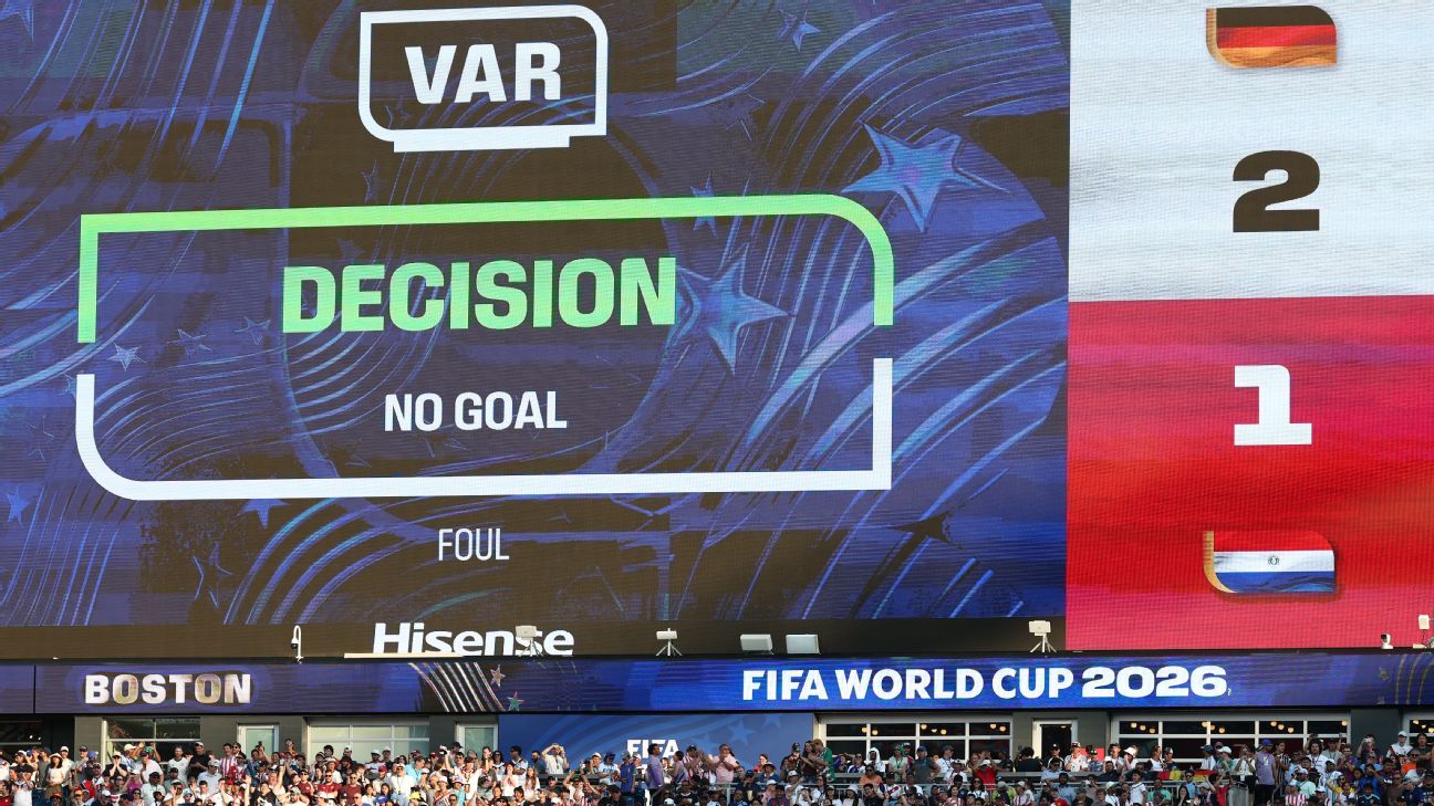 国际足联澄清德国对巴拉圭进球被吹 VAR 介入原因